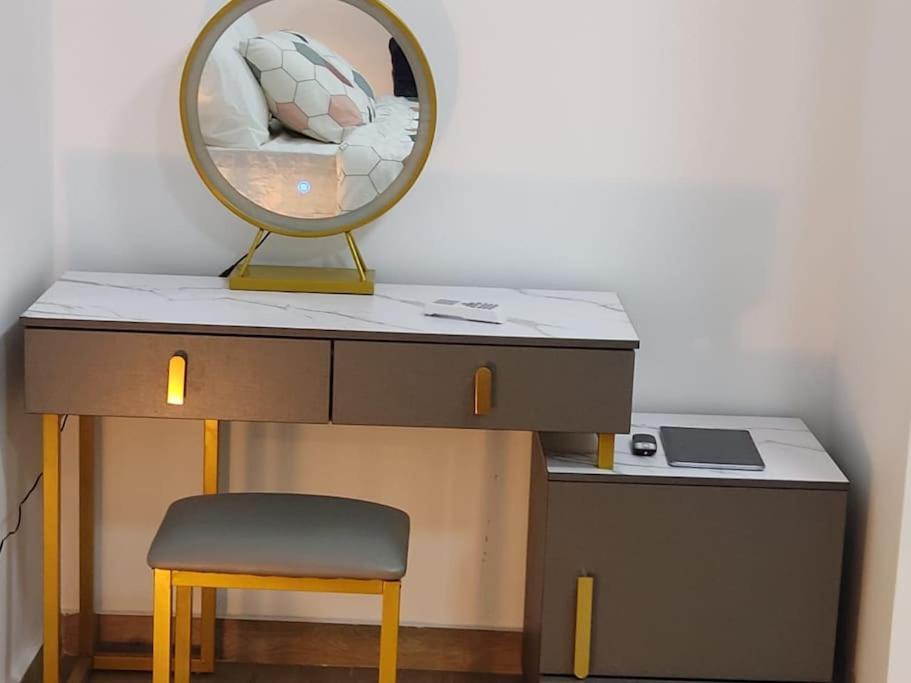 Superbe Appartement Avec Parking Gratuit Et Garde Dakar Dış mekan fotoğraf